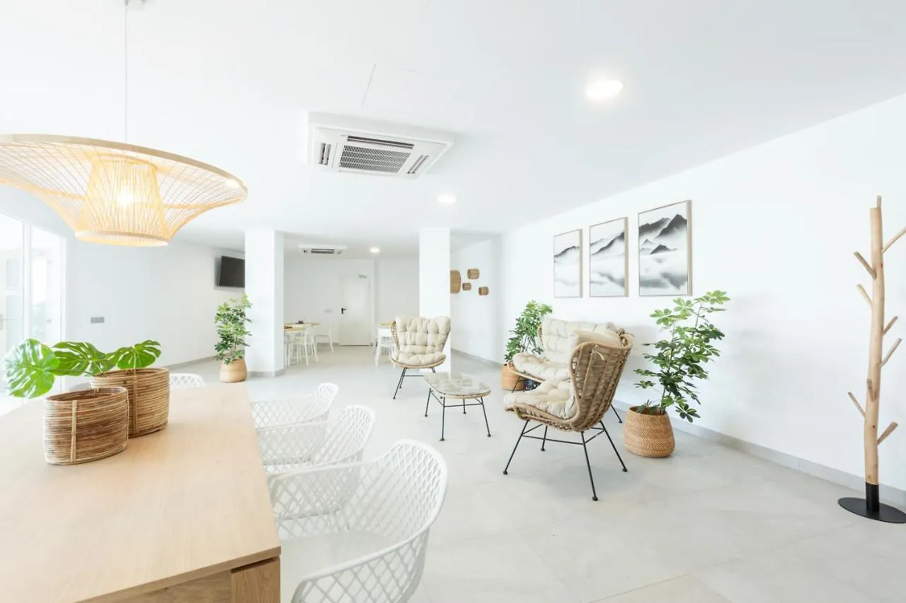 Apartamentos Martalia Nerja Torrox 0*,